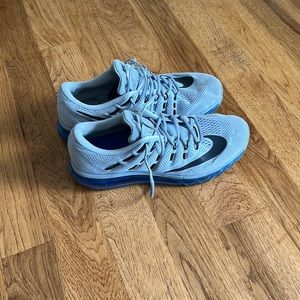 Nike Air Max, nearly new
